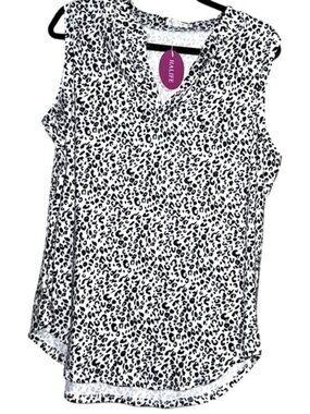 Sleeveless Leopard Print Womens Blouse Halife 1X Polyester/Spandex High-Low Hem